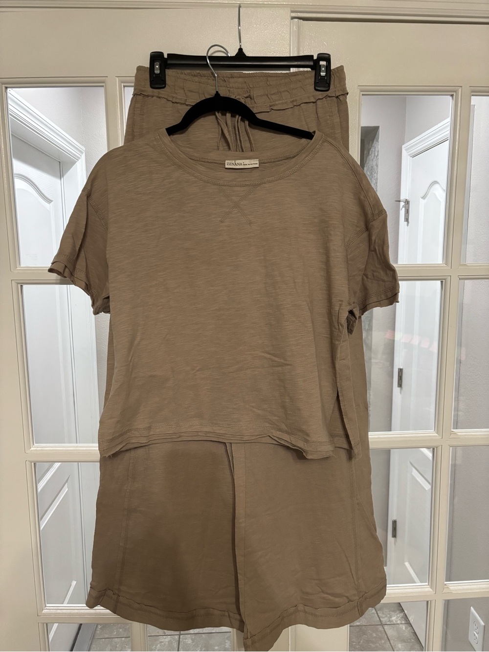 Zenana Outfitters Wide-Leg Cotton Pants in Desert Sand Taupe Size S - Picture 3 of 3